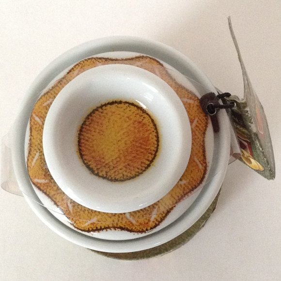 Ceramic Butter Keeper - Picture 4 of 10